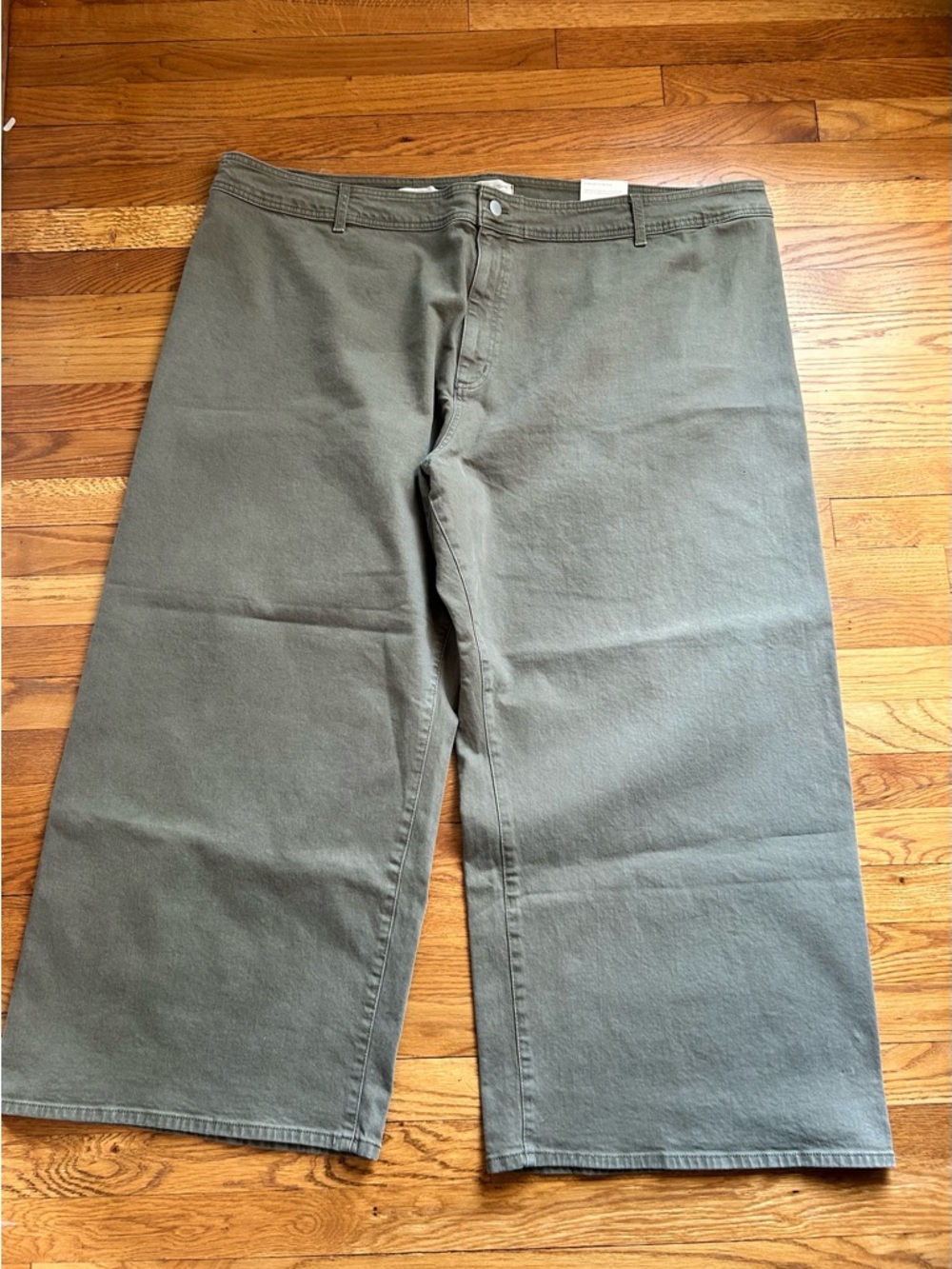 Universal Thread Olive Green Cropped Wide-Leg Jeans